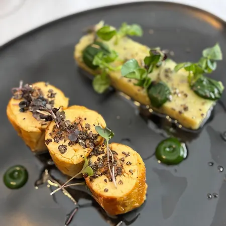 Cazaudehore, Maison Forestiere De Charme, Restaurant Gastronomique, Terrasse Ombragee Et Jardin Hotel