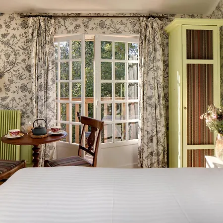 Cazaudehore Restaurant Gastronomique Terrasse Et Jardins Hotel 4*