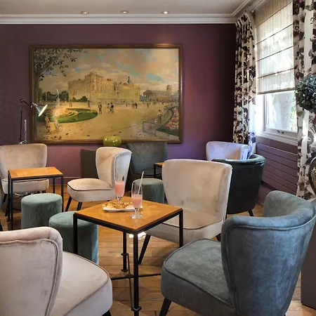 Cazaudehore Restaurant Gastronomique Terrasse Et Jardins Hotel 4*