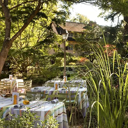 Cazaudehore Restaurant Gastronomique Terrasse Et Jardins Hotel