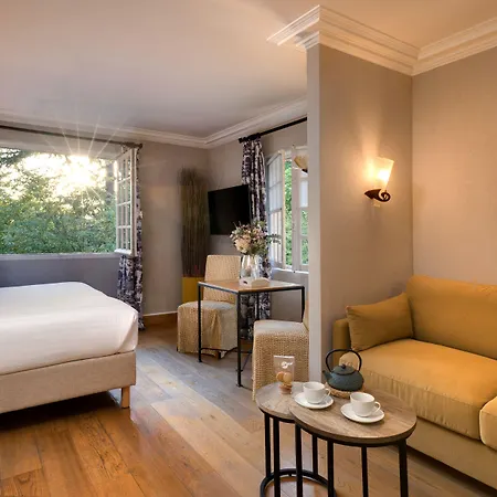 Hotel Cazaudehore Restaurant Gastronomique Terrasse Et Jardins 4*