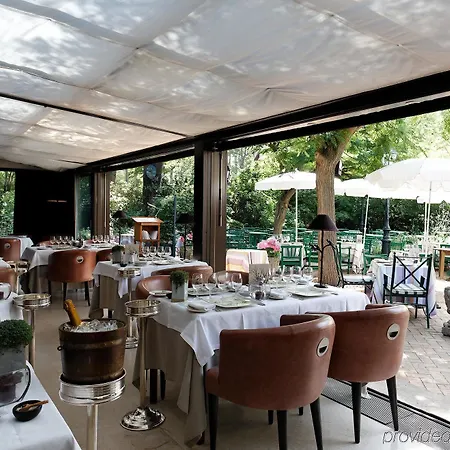 Hotel Cazaudehore, Maison Forestiere De Charme, Restaurant Gastronomique, Terrasse Ombragee Et Jardin