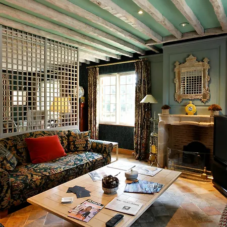 Cazaudehore, Maison Forestiere De Charme, Restaurant Gastronomique, Terrasse Ombragee Et Jardin 4* Saint-Germain-en-Laye
