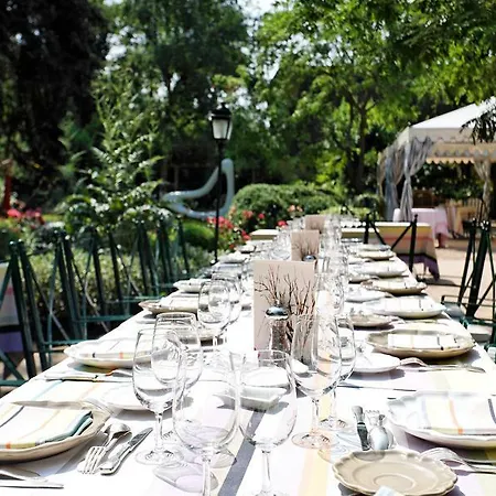 Cazaudehore, Maison Forestiere De Charme, Restaurant Gastronomique, Terrasse Ombragee Et Jardin Hotel 4*
